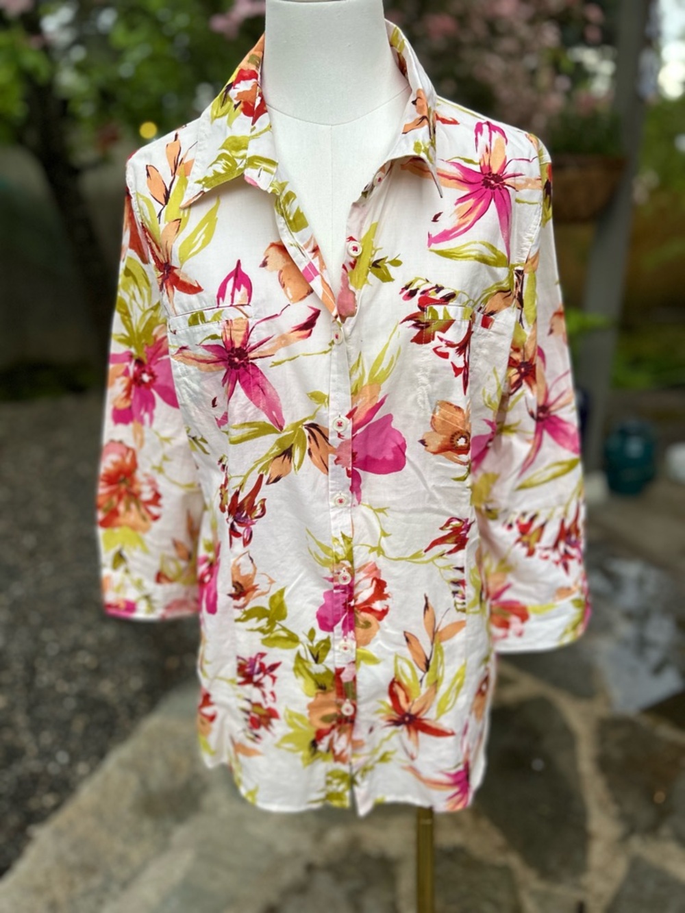 Van Heusen Floral Button-Front Shirt - Size XL